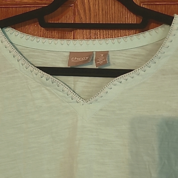 Chico's Women's Light Blue T-Shirt Top With 3/4 Length Sleeves Size 3 - Picture 2 of 4